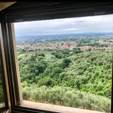 Apartment La Casetta Nel Borgo Degli Agrumi Borgo a Buggiano